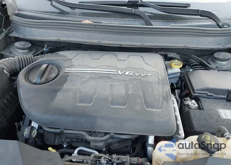 2019 Jeep Cherokee Limited 4X4 z USA, uszkodzony, nr VIN 1C4PJMDX1KD231415